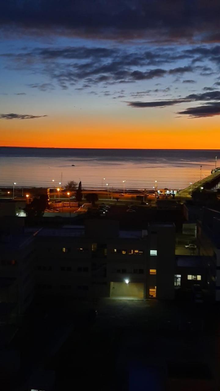 La Mas Linda Ventana Al Mar Apartamento Puerto Madryn Exterior foto